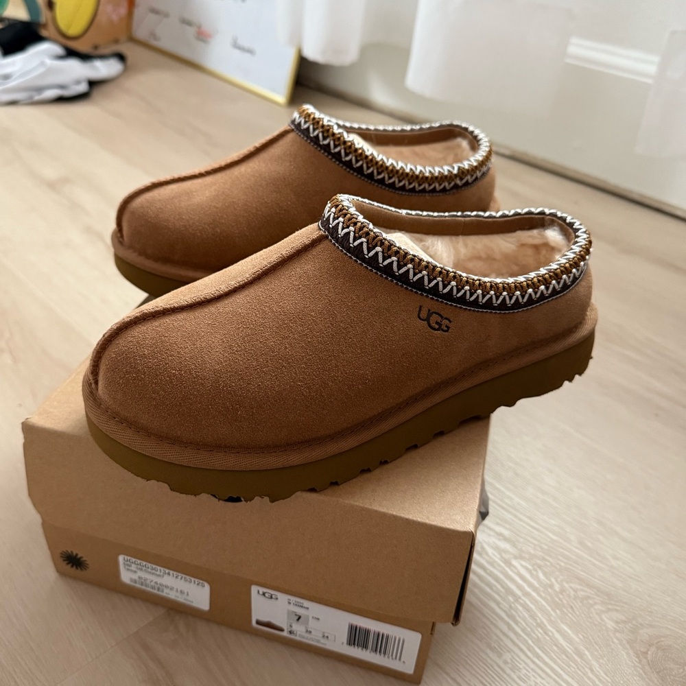 UGG Tasman Slippers
